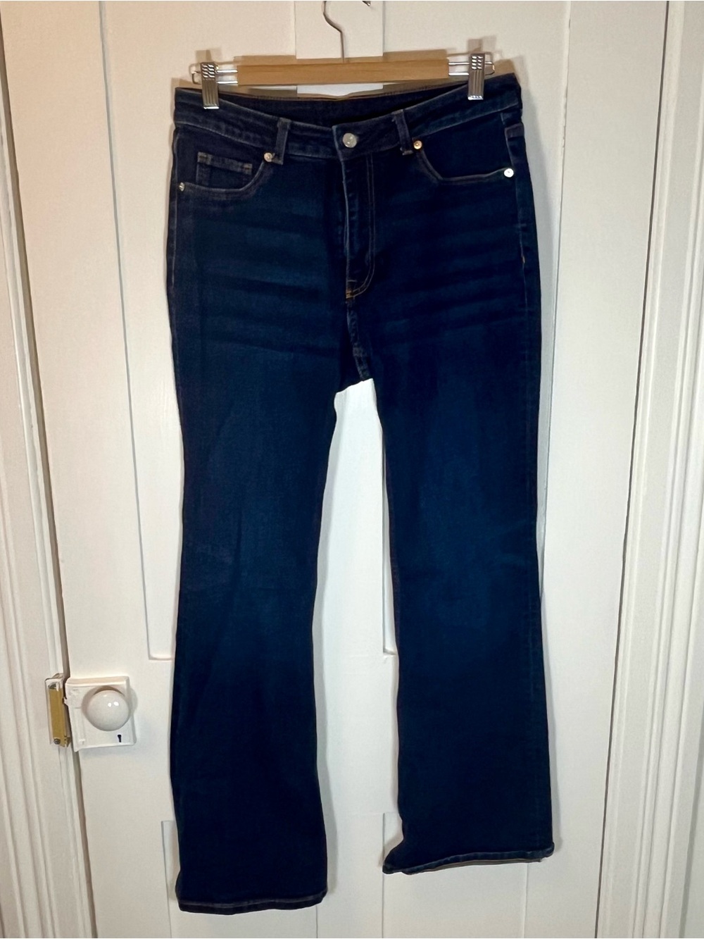 H&M Women's Dark Indigo Straight Leg Jeans